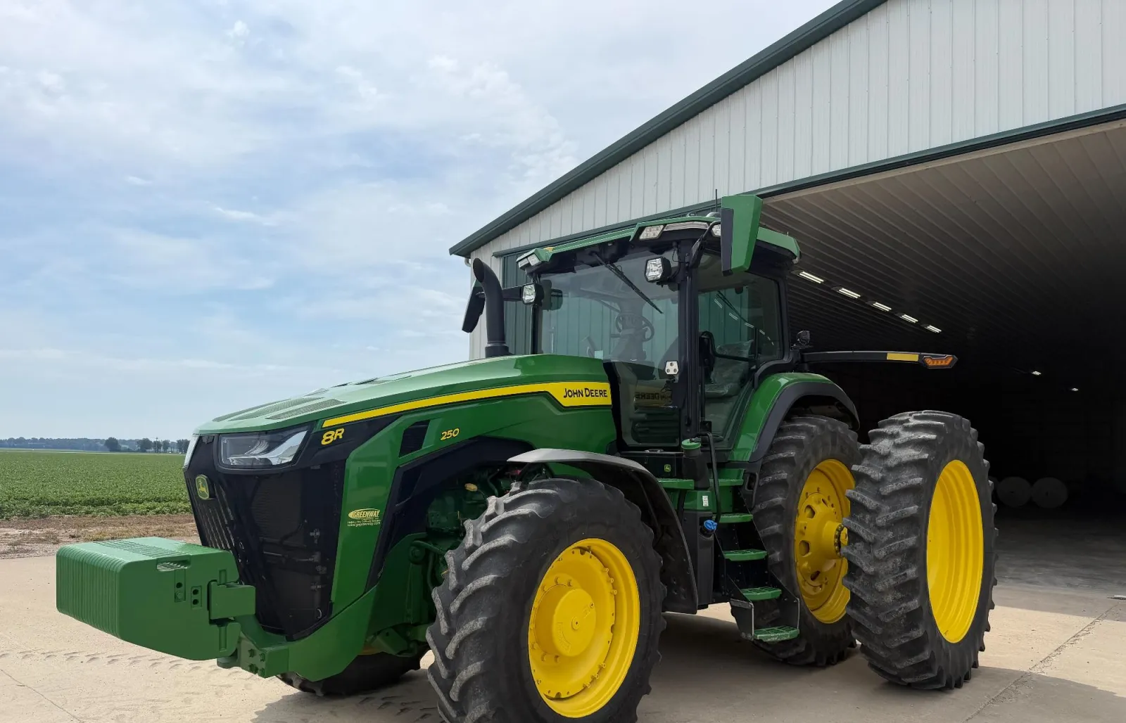 2020 John Deere 8R Tractor