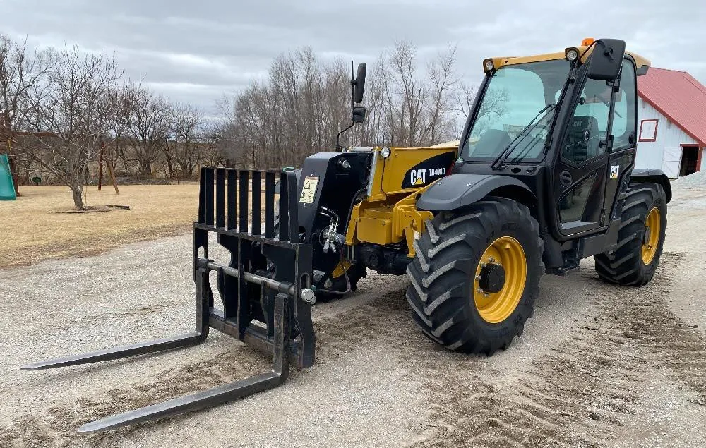 2019 Caterpillar TH408D