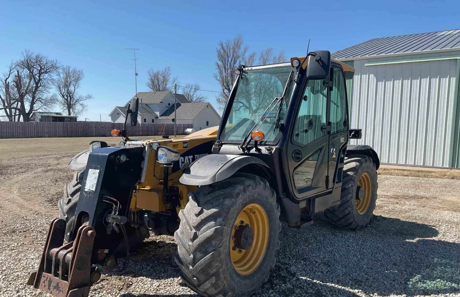 2019 Caterpillar TH408D Telehandler