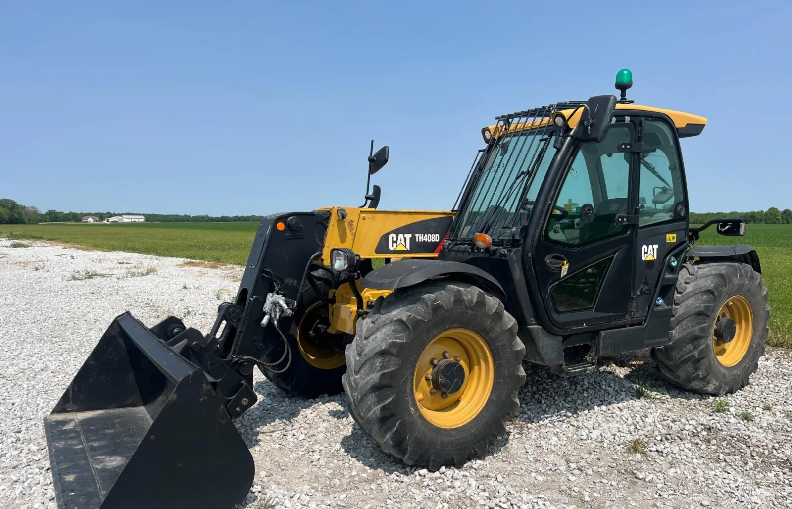 2018 Caterpillar TH408D Telehandler