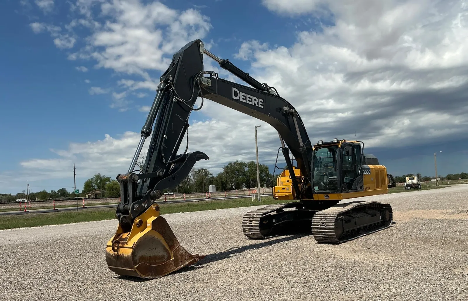 2018 John Deere 300G Excavator