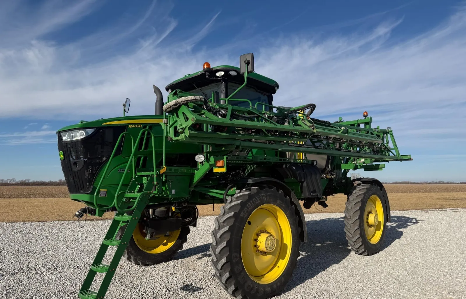 2015 John Deere R4038 Sprayer