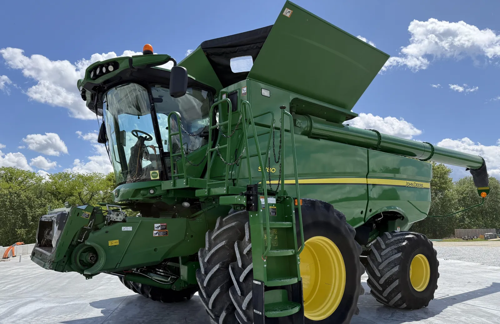 2018 John Deere S780 Combine