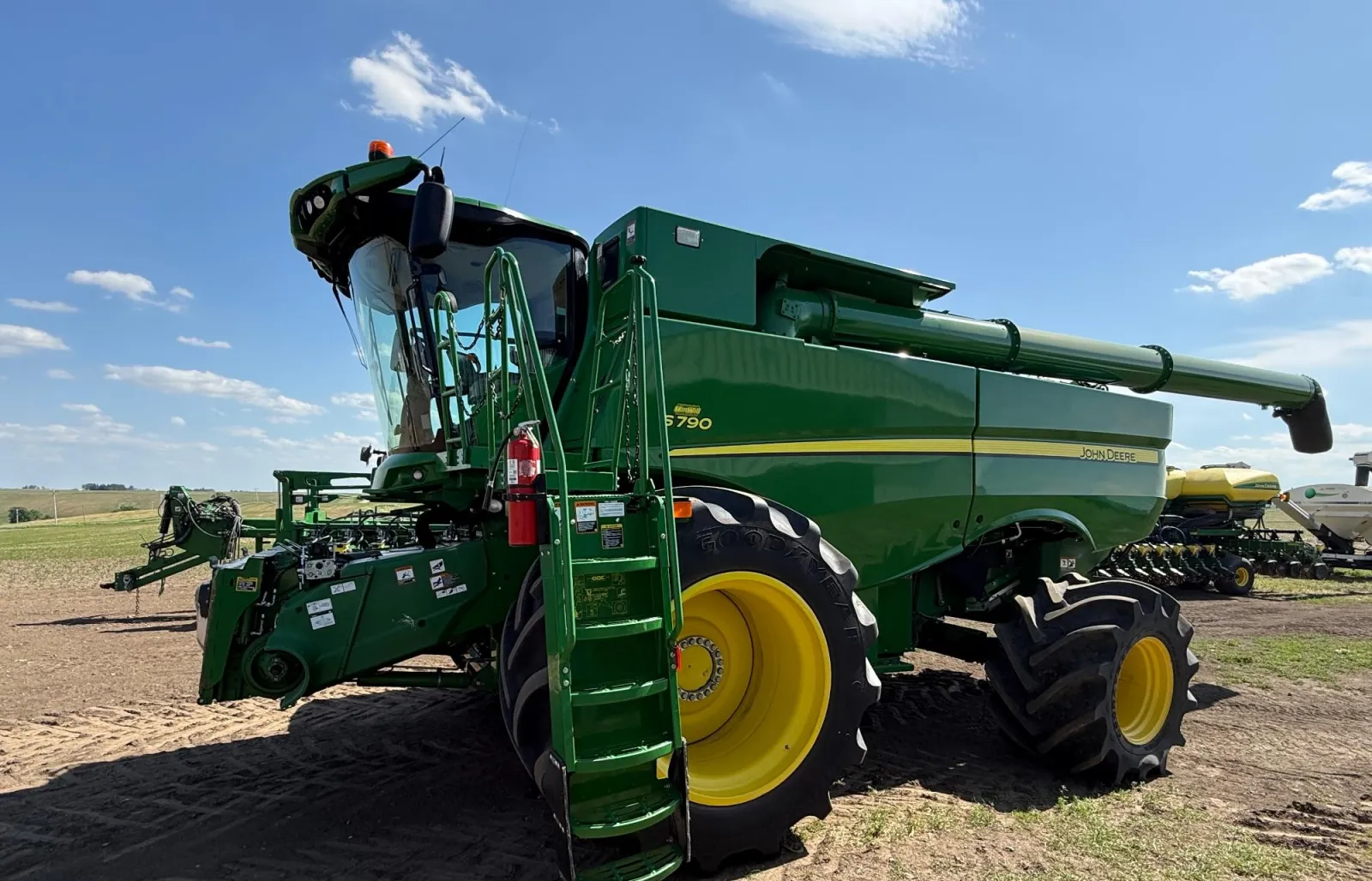2020 John Deere S790 Combine